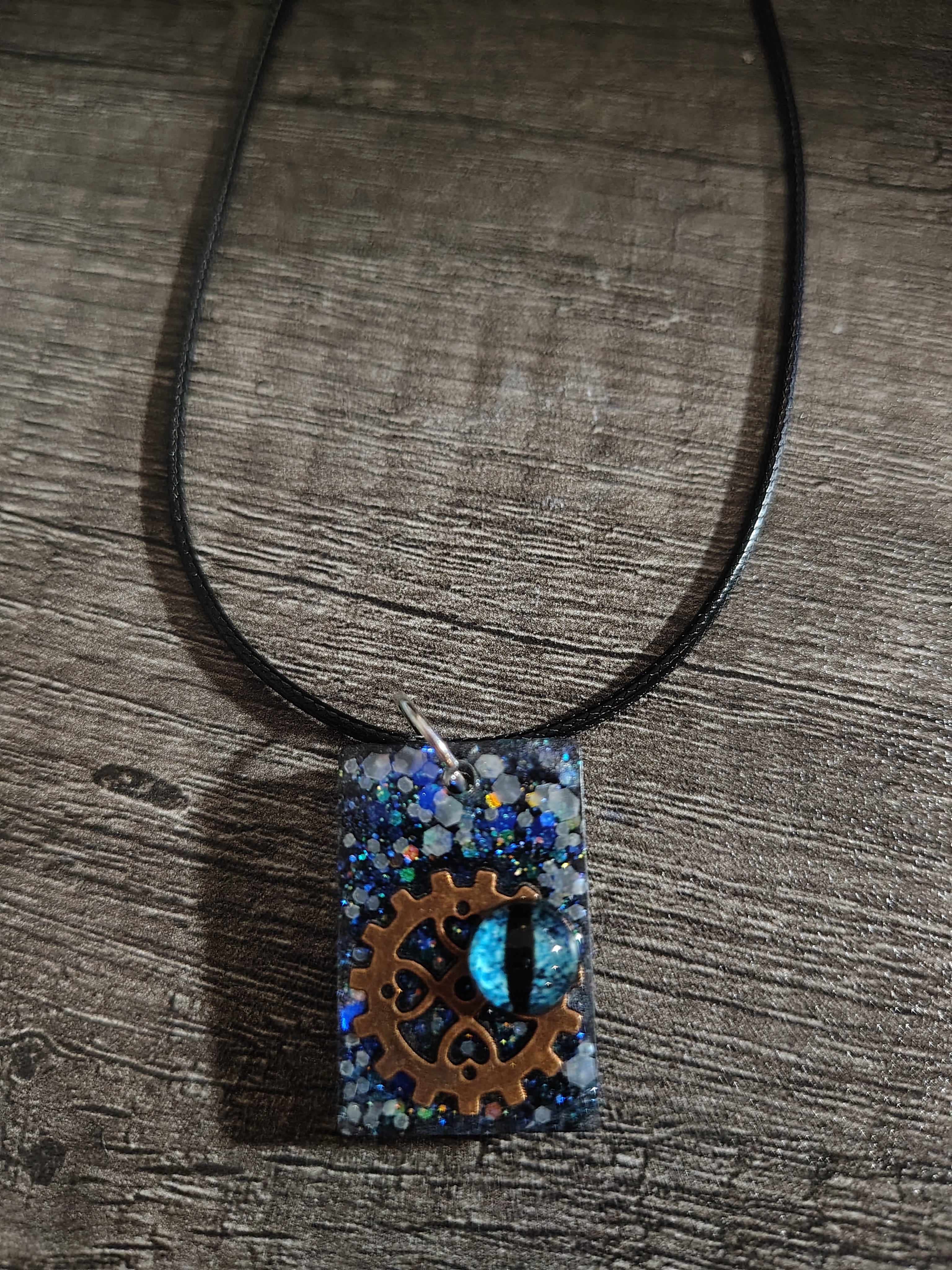 Chronowatcher™ — Steampunk Gear Eye Pendant