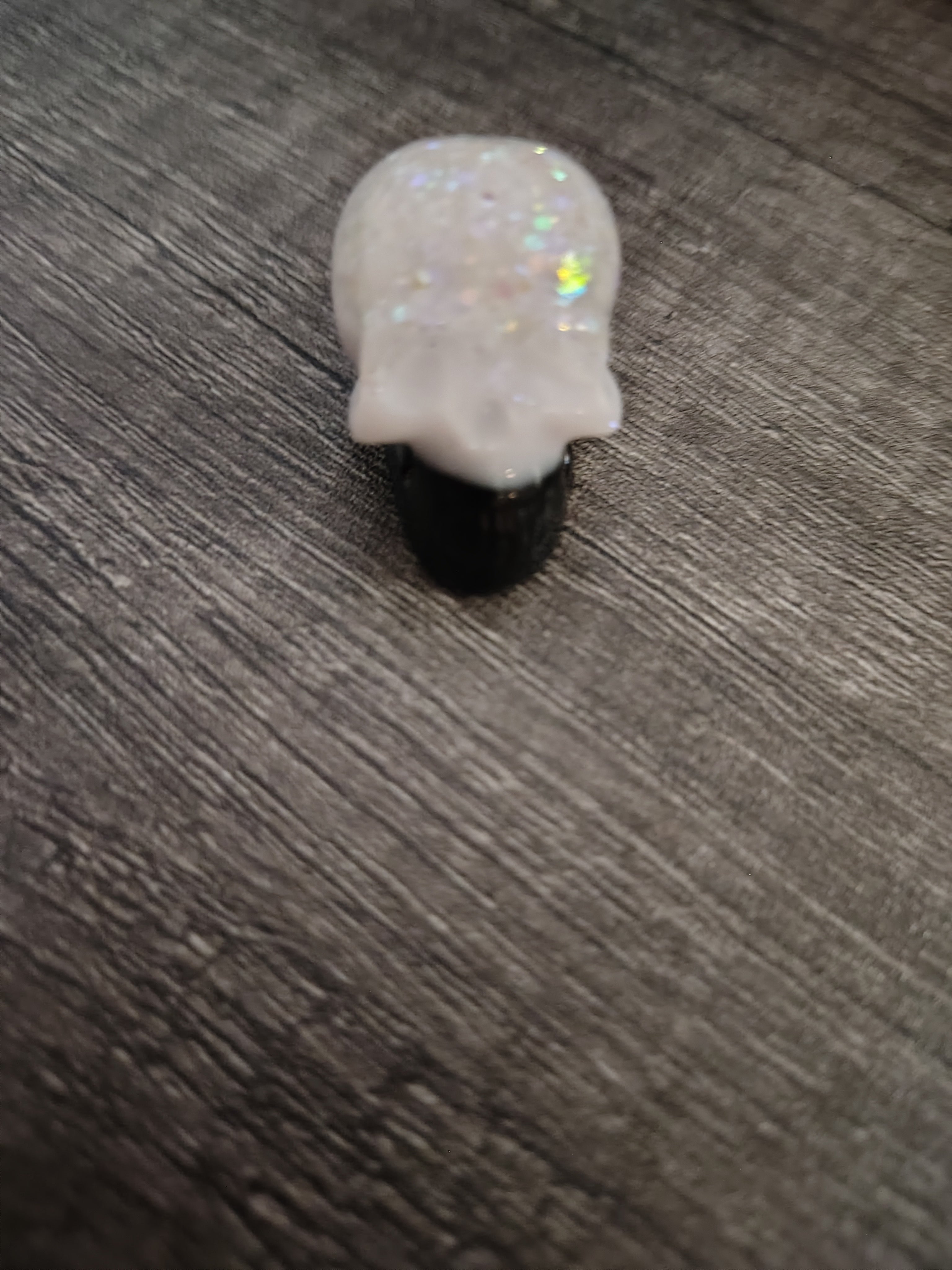 White crystal iridescent glitter mini skull with black jaw