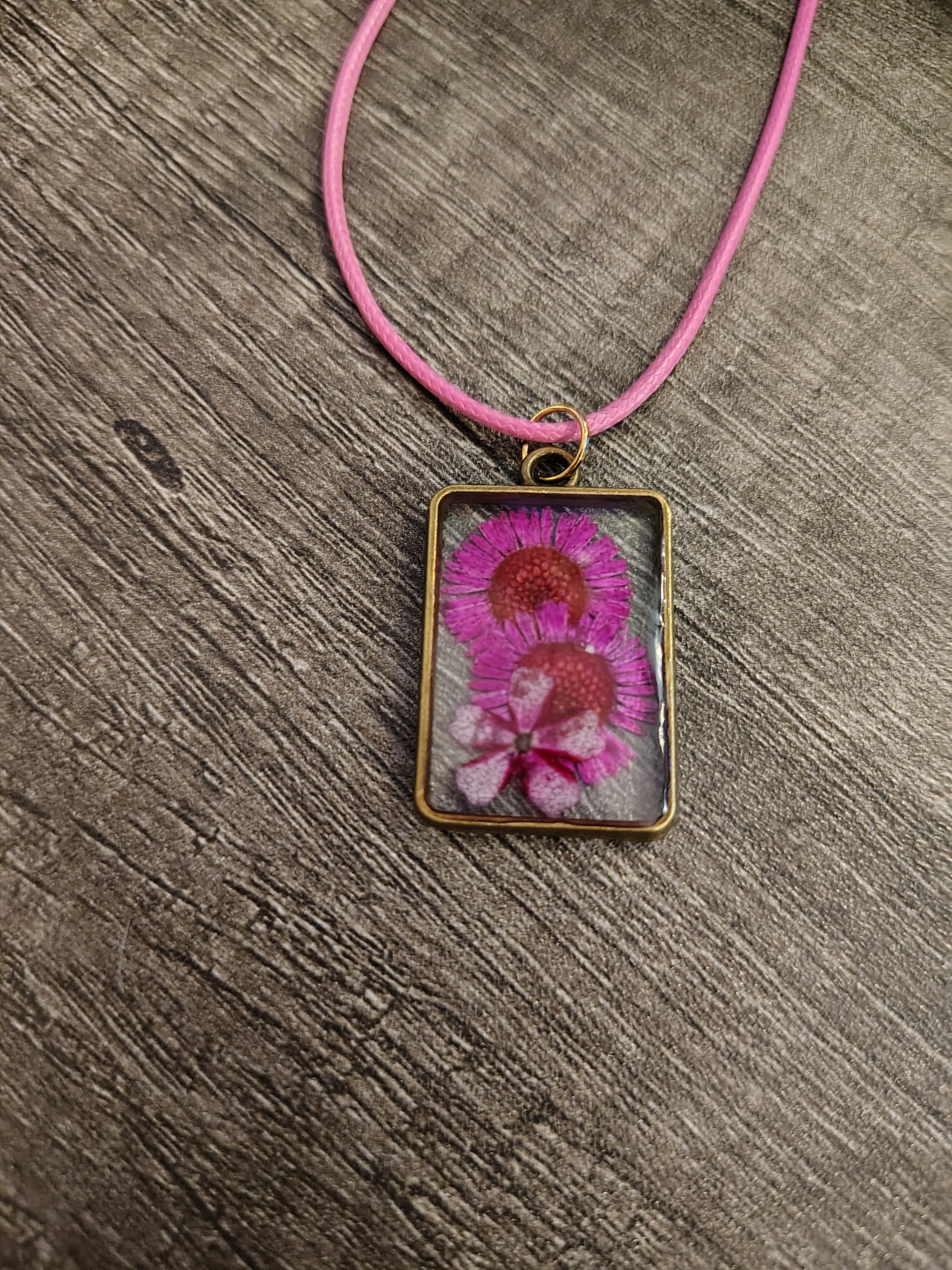 VeilBloom™ — Magenta Daisy Rectangle Pendant
