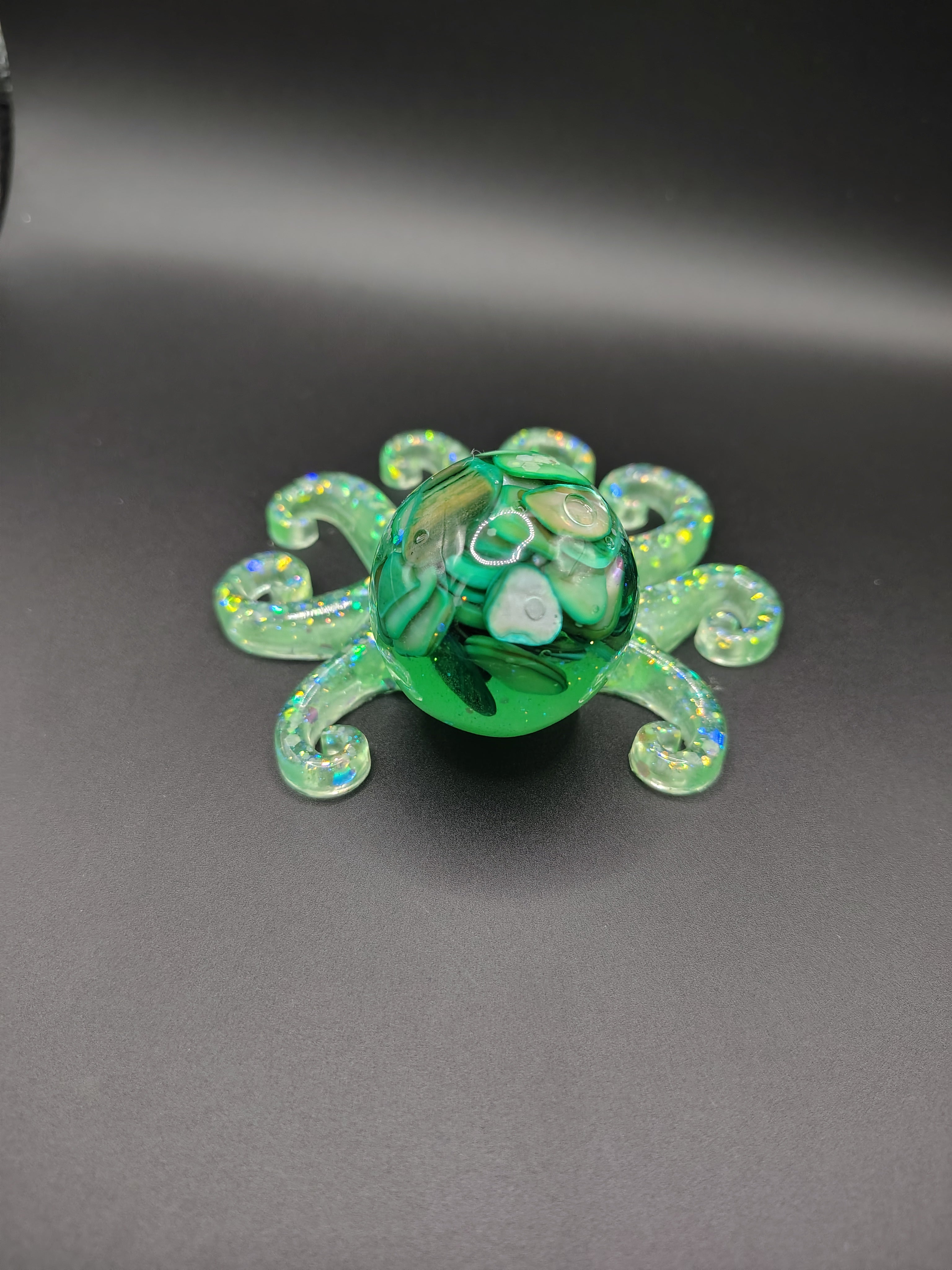 OctoPals™ - vibrant multicolor stone body octopus side view