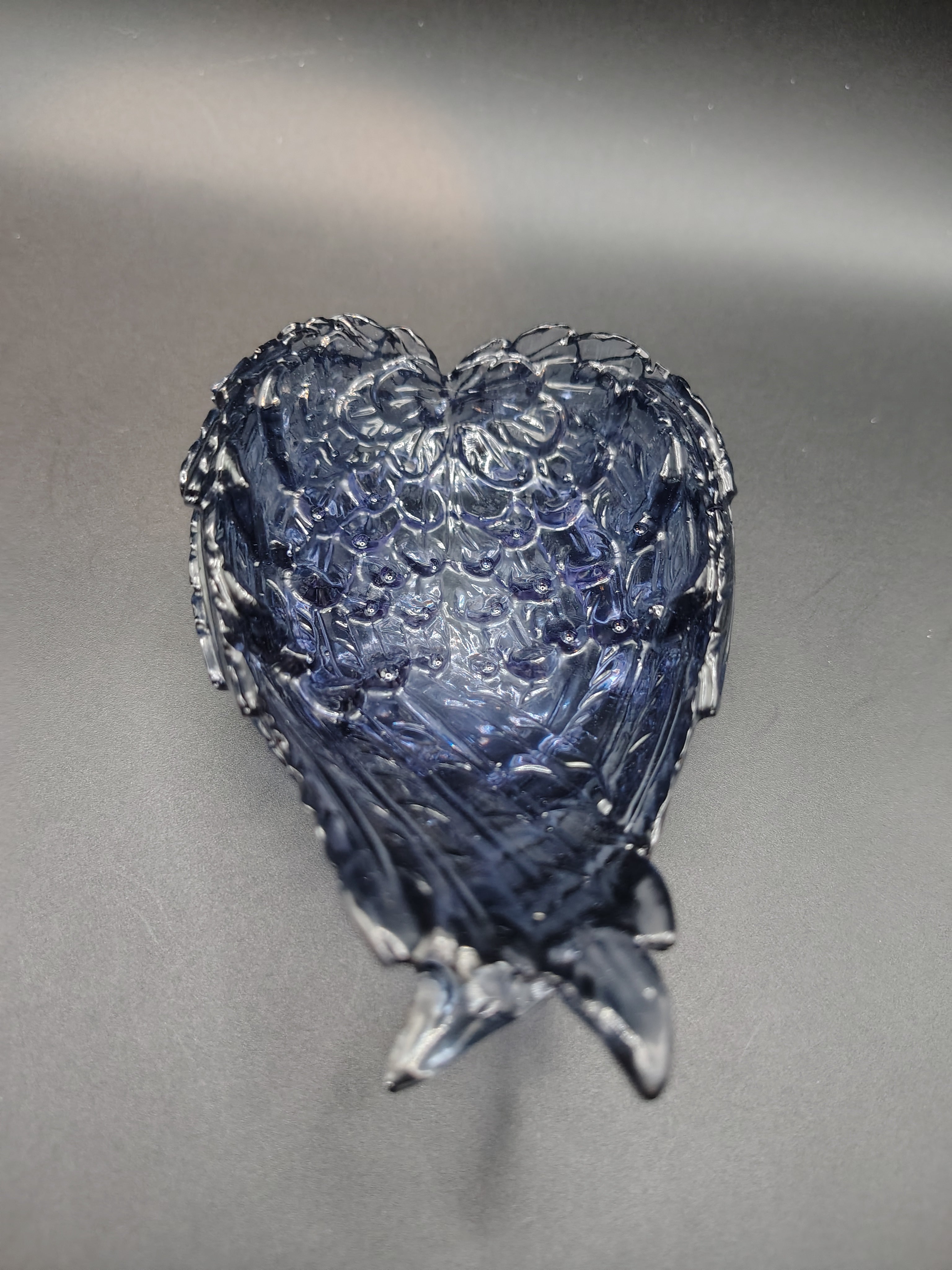 Wing Heart Trinket Dish - both colors front view