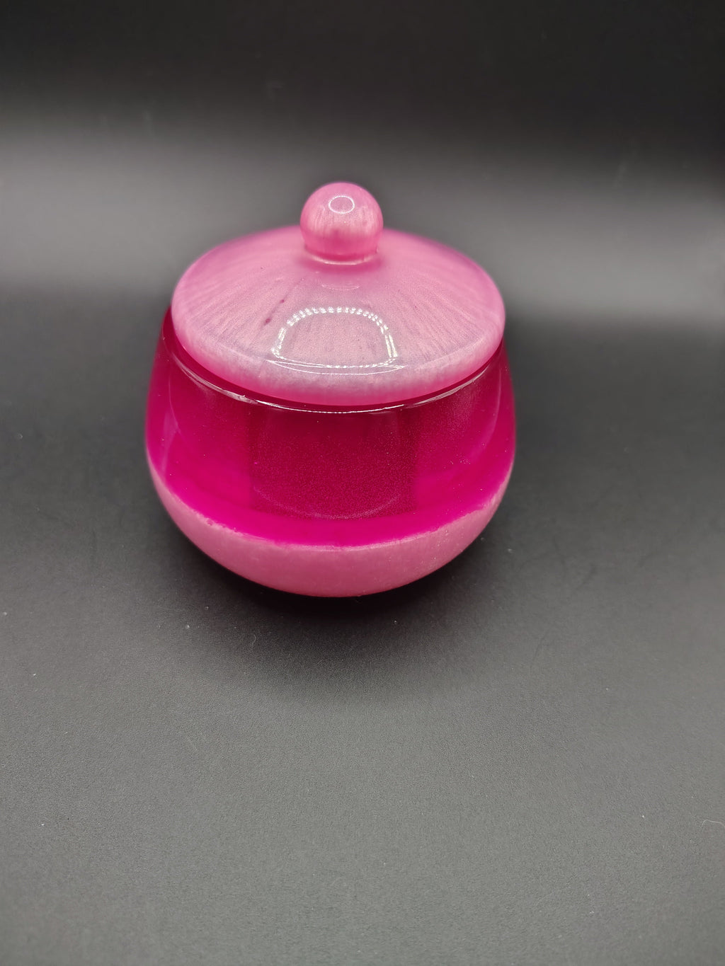 Loomlight™ Glow Jar - Pink Loomlight style with lid on hot pink pearlescent resin